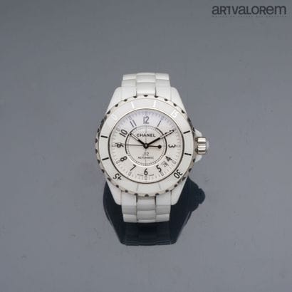 CHANEL - J12 
Wristwatch in white ceramic...