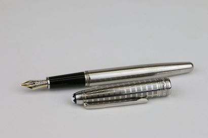 MONTBLANC Meisterstück
Fountain pen, 18K...