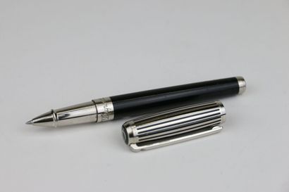 DUPONT D line
Rollerball pen
(ribbed cap...
