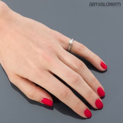 CARTIER
Solitaire ring in 950°/°° platinum,...