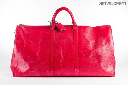LOUIS VUITTON
Travel bag model 