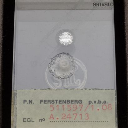 Diamant sous scellé N° 511597 avec Certificat...