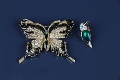 CINER
Broche papillon en métal doré partiellement...