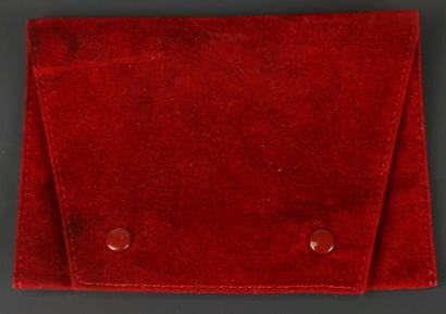 CARTIER
Ecrin de montre et une pochette en...