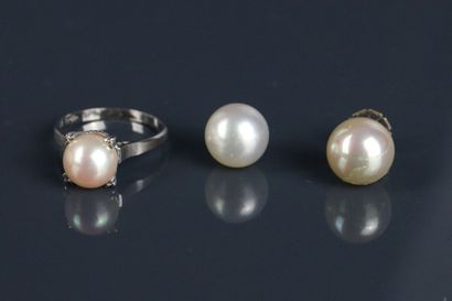 Ring in 585°/°° white gold set with a pearl
TDD:...