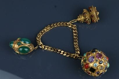 Flat gourmette link bracelet in 750°/°° yellow...