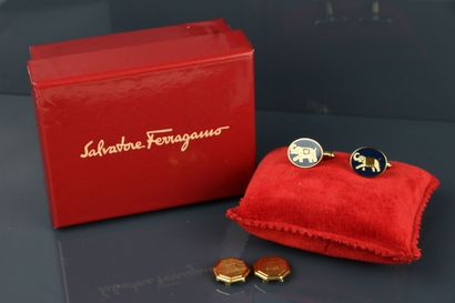 Salvatore FERRAGAMO
Paire de boutons de manchette...