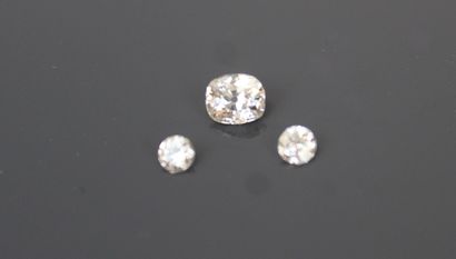Three diamonds on paper : 
an old cut of...