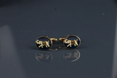Salvatore FERRAGAMO
Paire de boutons de manchette...