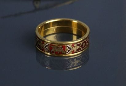 FREY WILLE
une bague modèle 