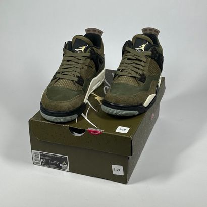 NIKE / JORDAN
Une paire de basket semi montante,
Modèle...
