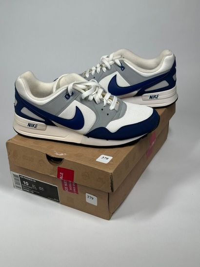 NIKE / JORDAN
A pair of sneakers
Model: Pegasus...