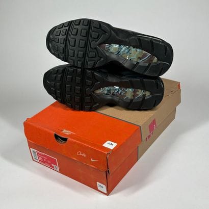 NIKE x CORTEIZ
A pair of semi-mounted sneakers,
Model...