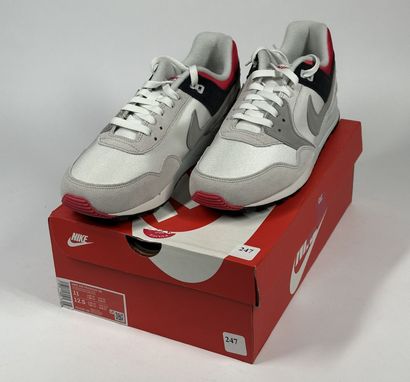 NIKE
Une paire de basket basse,
Modèle :...