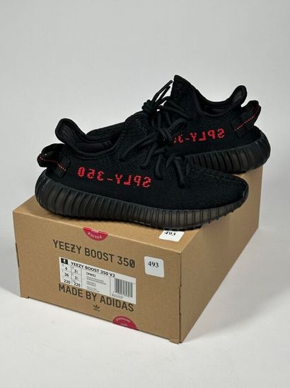 ADIDAS / YEEZY
A set of 5 pairs of low-top...