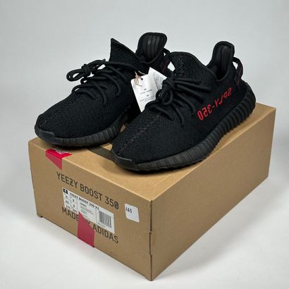 ADIDAS / YEEZY
Un lot de 5 paires de baskets...