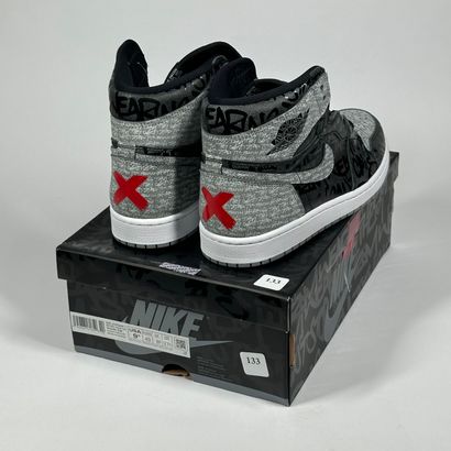 NIKE / JORDAN
Une paire de basket basse,
Modèle...