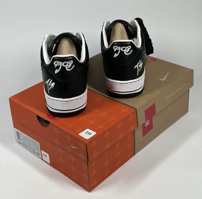 NIKE x TERROR SQUAD
A pair of sneakers
Model:...