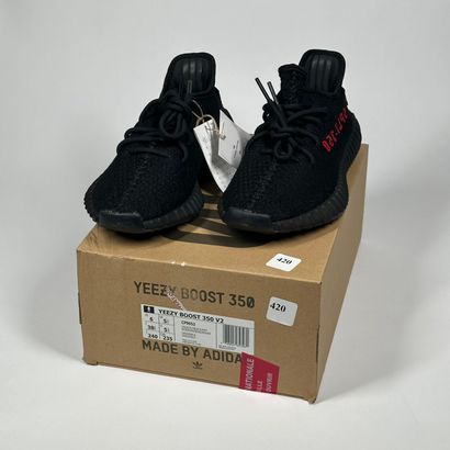 ADIDAS / YEEZY
A set of 5 pairs of low-top...