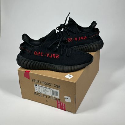 ADIDAS / YEEZY
Un lot de 5 paires de baskets...