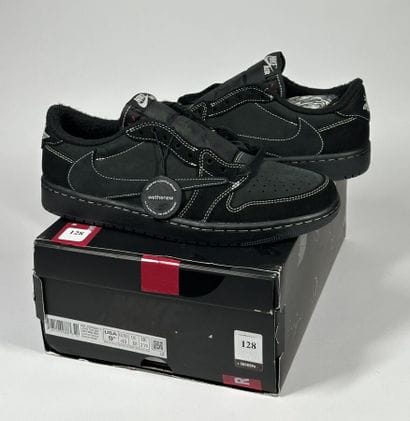 NIKE / JORDAN x TRAVIS SCOTT
Une paire de...