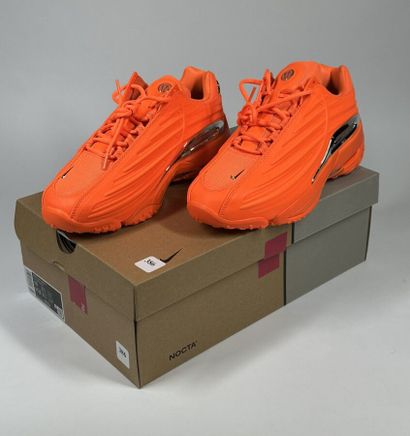 NIKE x NOCTA
A pair of semi-mounted sneakers,
Model...