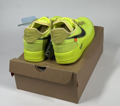 NIKE x OFF-WHITE
A pair of low-top sneakers,
Model...