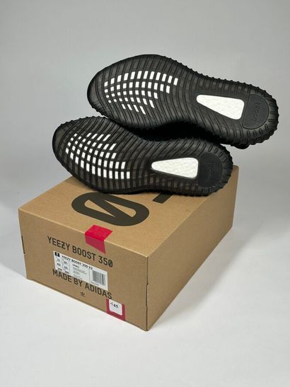 ADIDAS / YEEZY
Un lot de 5 paires de baskets...