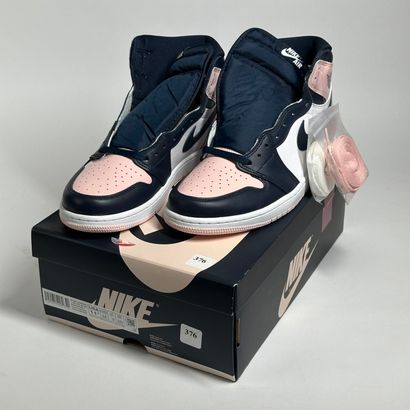 NIKE / JORDAN
A pair of high-top sneakers,
Model:...