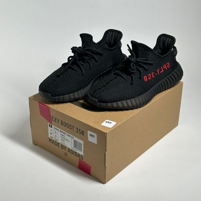 ADIDAS / YEEZY
A set of 5 pairs of low-top...