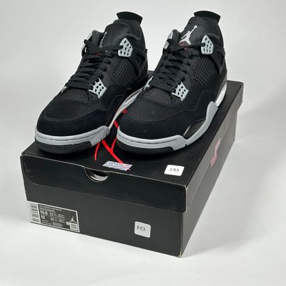 NIKE / JORDAN
Une paire de basket semi montante,
Modèle...