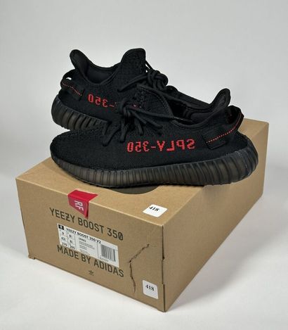 ADIDAS / YEEZY
Une paire de basket basse,
Modèle...
