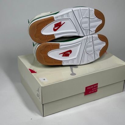 NIKE SB / JORDAN
Une paire de basket semi...