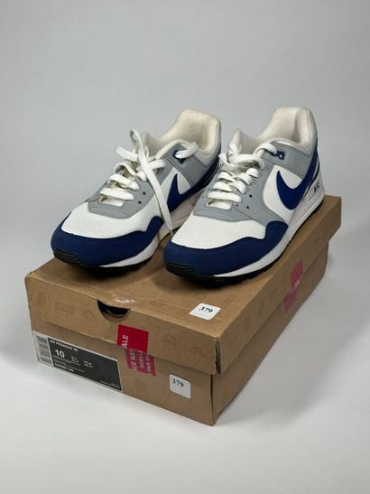 NIKE / JORDAN
A pair of sneakers
Model: Pegasus...
