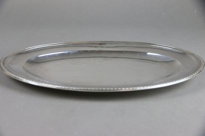 PARIS 1798-1809
Plat ovale en argent 950°/°°...