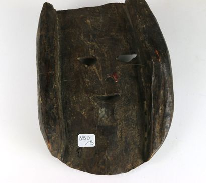 MAGAR Népal
Masque des collines moyennes...