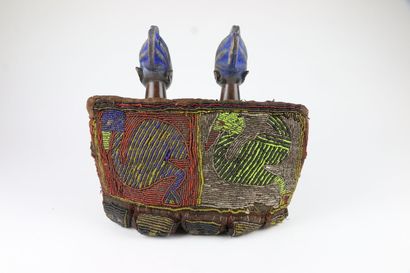 YORUBA Nigeria
Paire de statuettes ibedji...