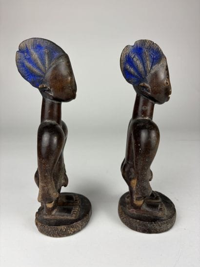 YORUBA Nigeria
Paire de statuettes ibedji...