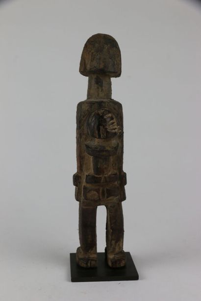 NAGO, Bénin
Petite maternité en bois recouverte...