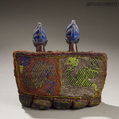 YORUBA Nigeria
Paire de statuettes ibedji...