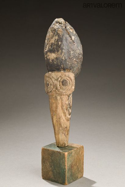 Papuasie - Nouvelle Guinée
Sculpture d'ancetre...
