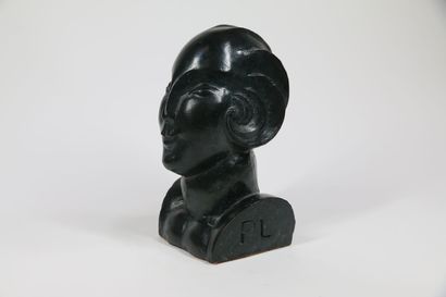 ÉCOLE MODERNE
Faunesse
Buste en bronze à...