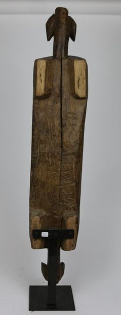 MUMUYE - Nigeria
Importante jeu d'Awelé sculpté...