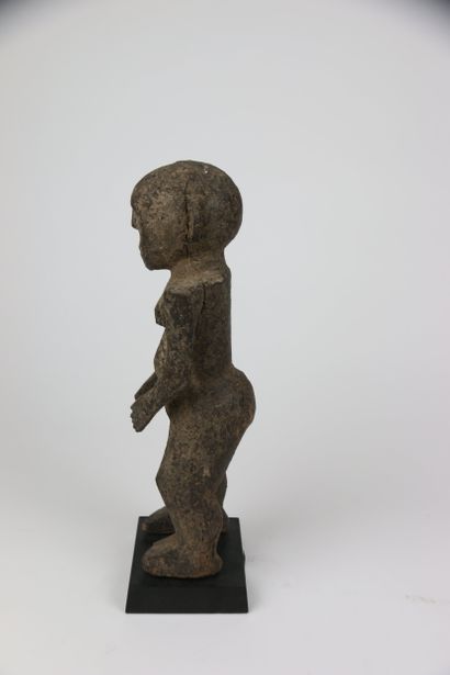 GURUNSI WINIAMA Burkina Faso
Statuette féminine...