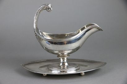 PARIS 1803-1809
Saucière casque et son dormant...