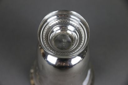 DEPARTEMENT 1819-1838
Timbale en argent 950°/°°...