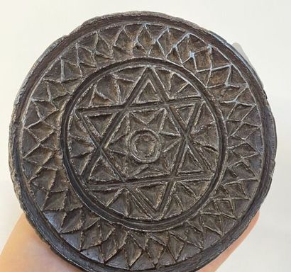 BERBER (Morocco)
Wooden stamp with superb...