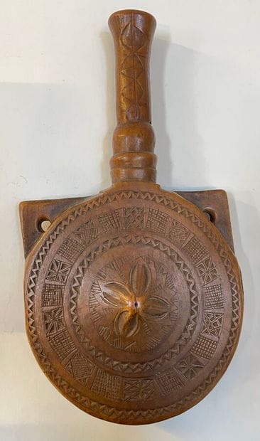 BERBÈRES (Morocco)
Beautiful wooden powder...