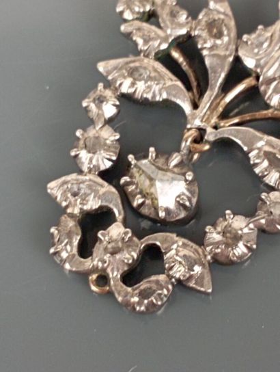 Silver pendant 800°/°° chased with tulip...