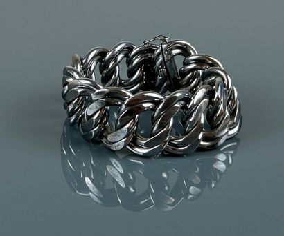 Silver bracelet 800°/°° double ring. 
Length:...